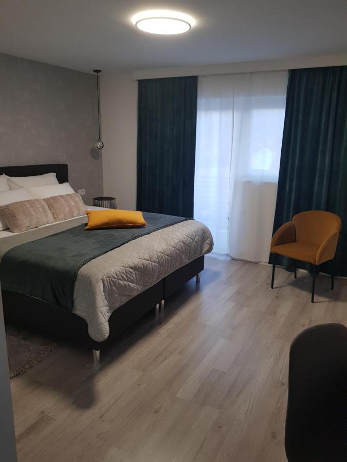Rooms Vanteo Korenica Exterior foto